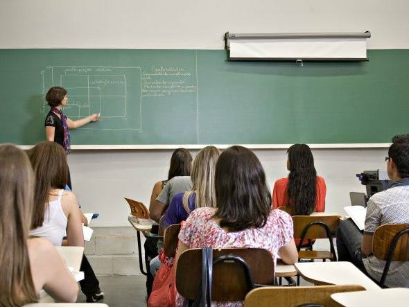 Estudo: é necessário tornar a profissão mais atrativa e incentivar a permanência estudantil - Divulgação