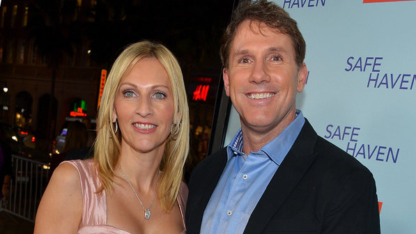 Nicholas Sparks e sua mulher, Cathy Sparks em Hollywood (Foto: Alberto E. Rodriguez/Getty Images)